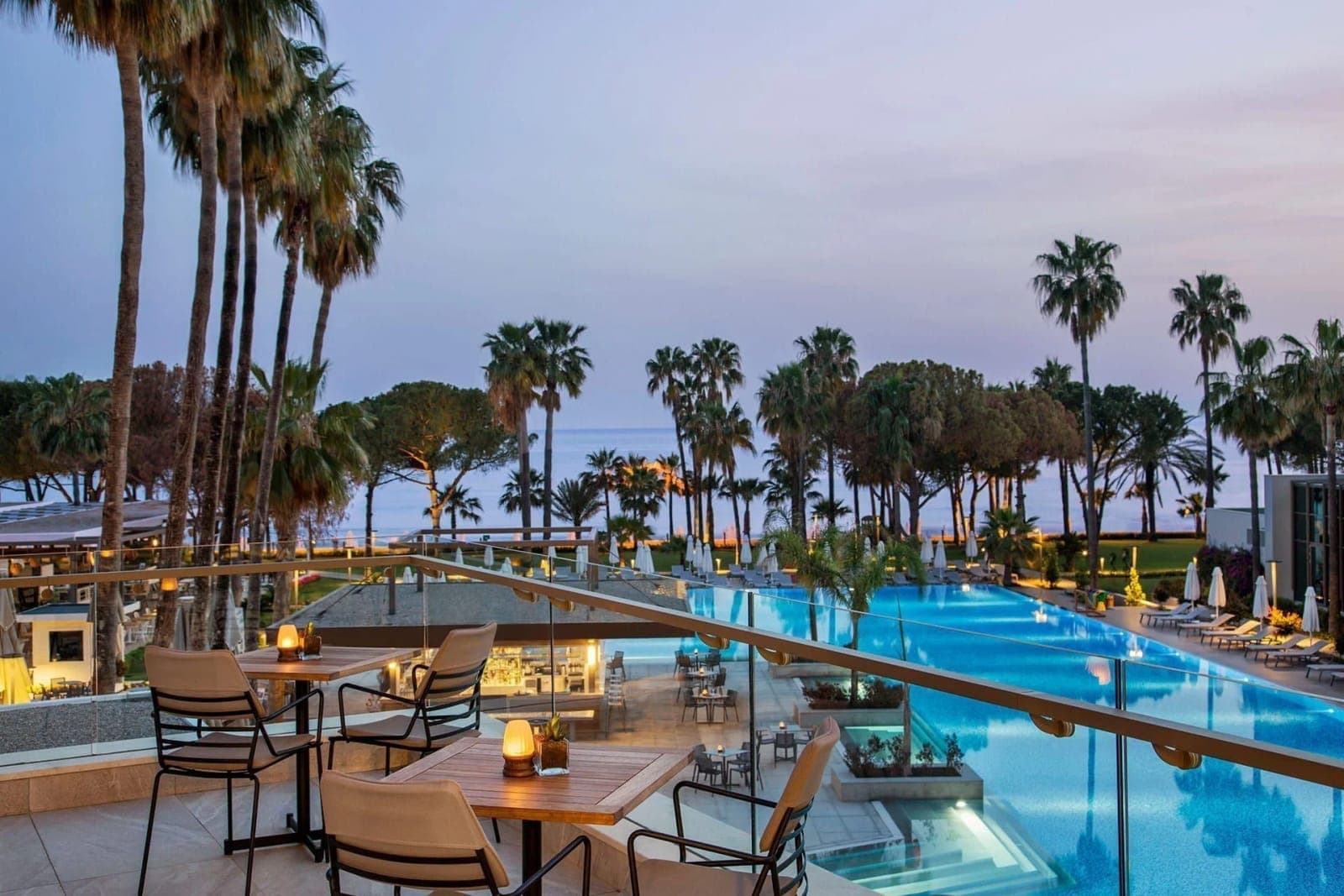 Acanthus & Cennet Barut Collection — 4