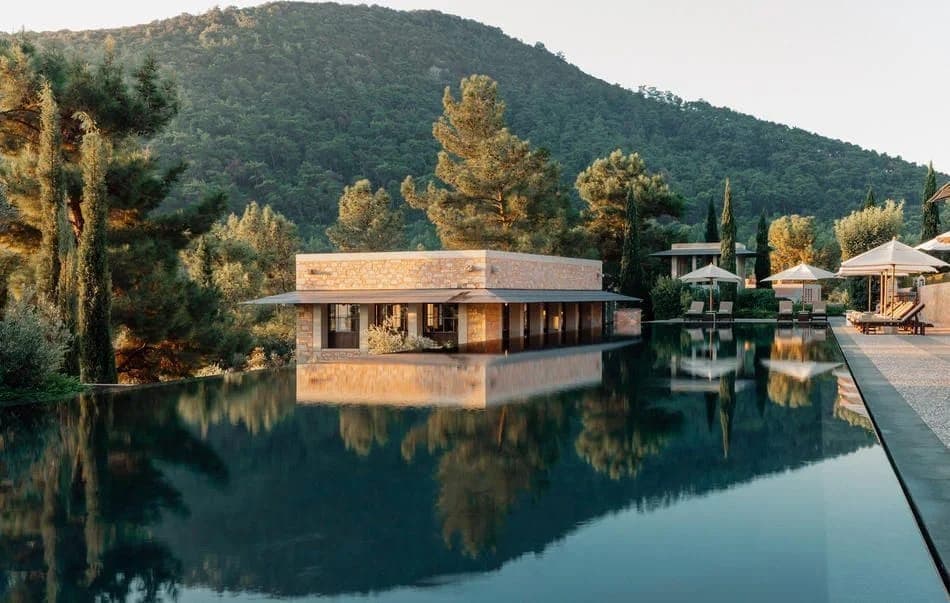 Amanruya Hotel — 2