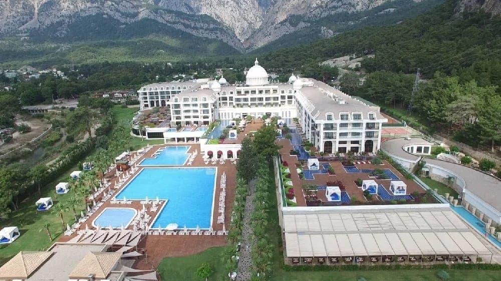 Amara Premier Palace — 3