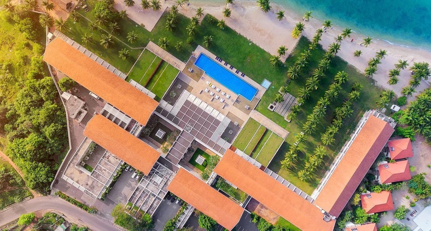 Amaya Beach Passikudah — 2