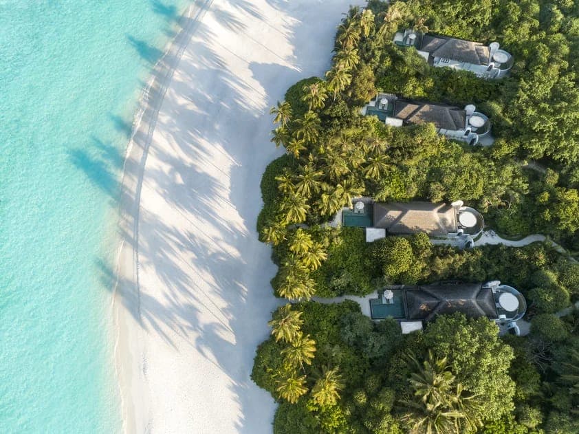 Anantara Kihavah Villas 5* Deluxe — 5