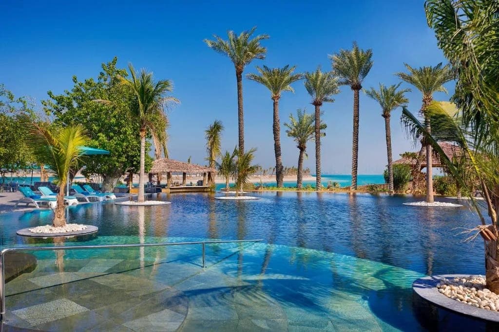 Anantara World Islands Dubai Resort — 3