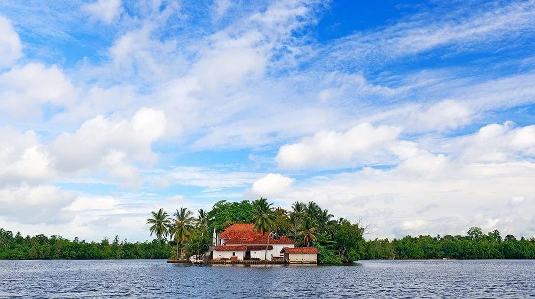 Cinnamon Bentota Beach — 4