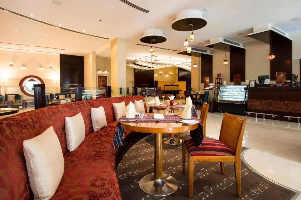 City Seasons Muscat Hotel — 5