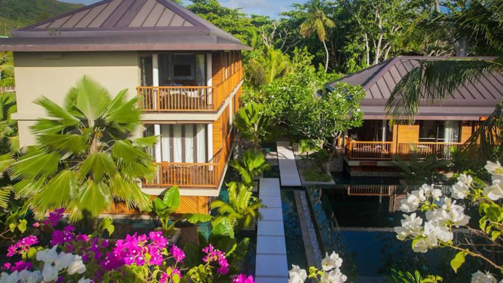 Dhevatara Beach Hotel — 2