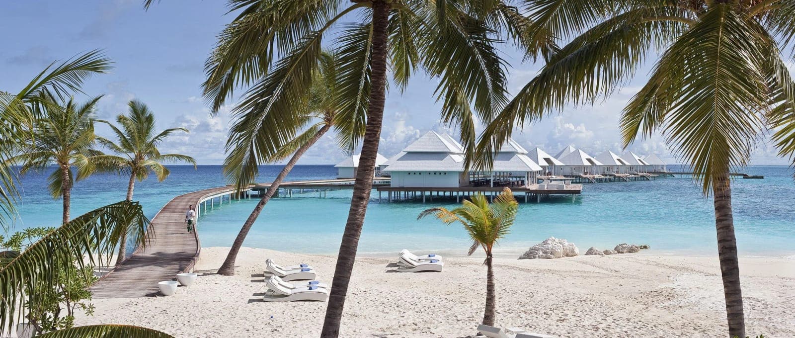 Diamonds Thudufushi Island — 3