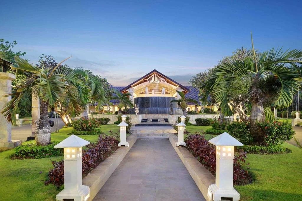 Discovery Kartika Plaza — 3