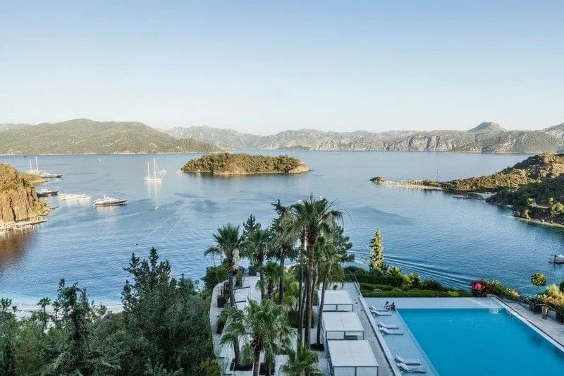 D Maris Bay — 3