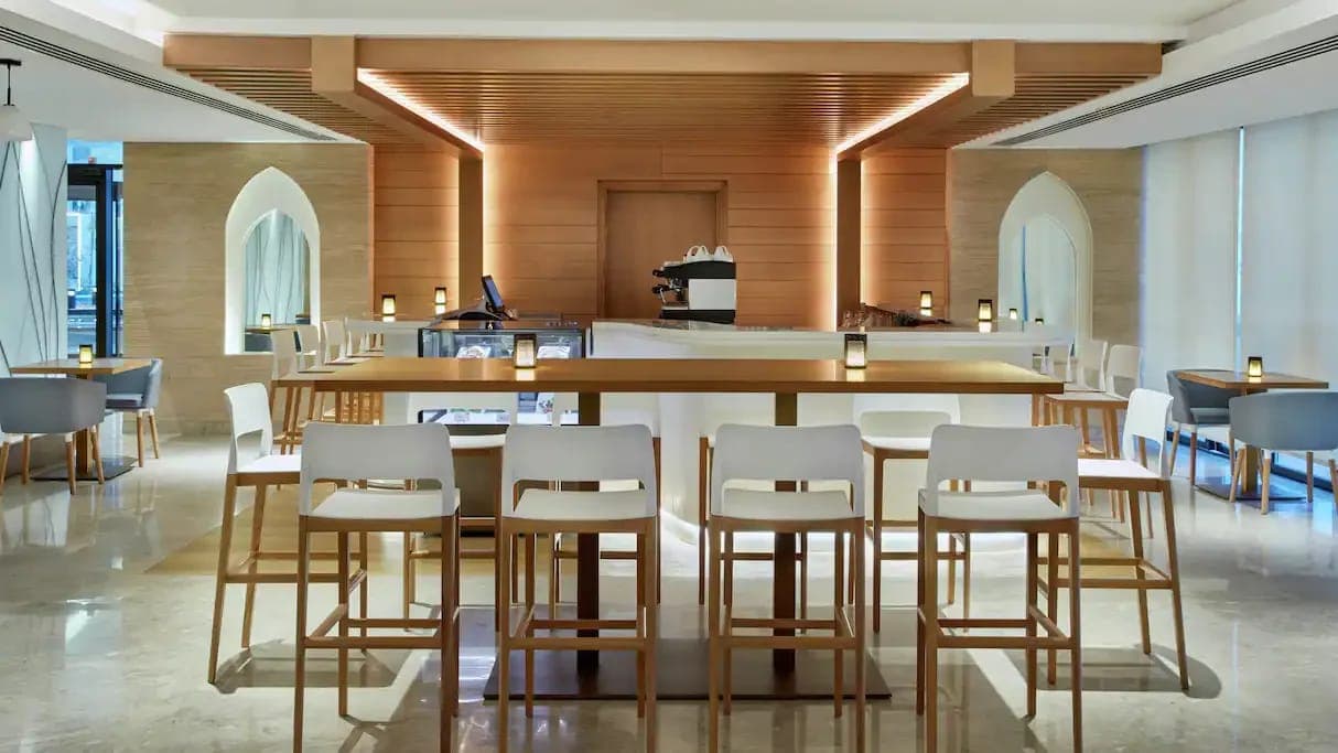 Hilton Garden Inn Muscat Al Khuwair — 3