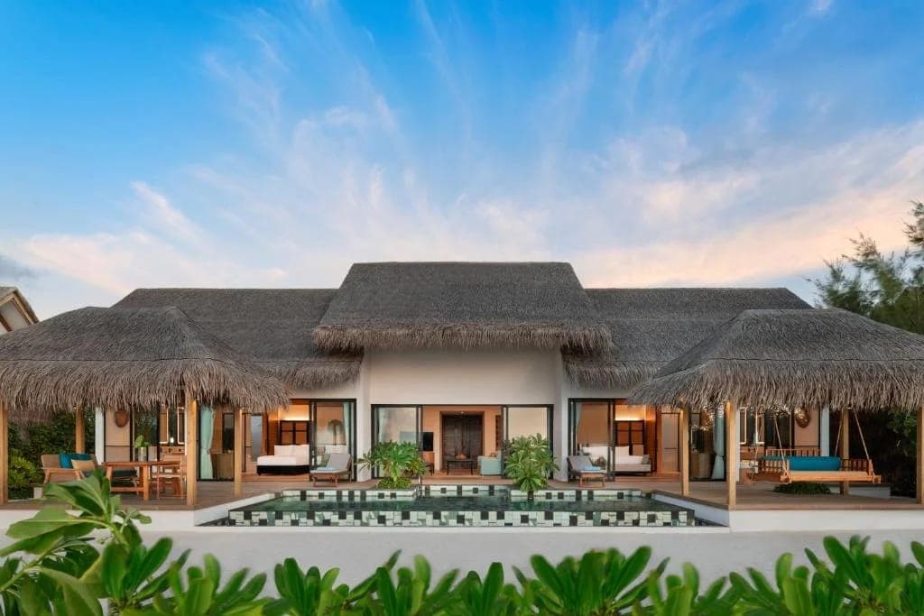 Hilton Maldives Amingiri Resort & Spa 5 — 5