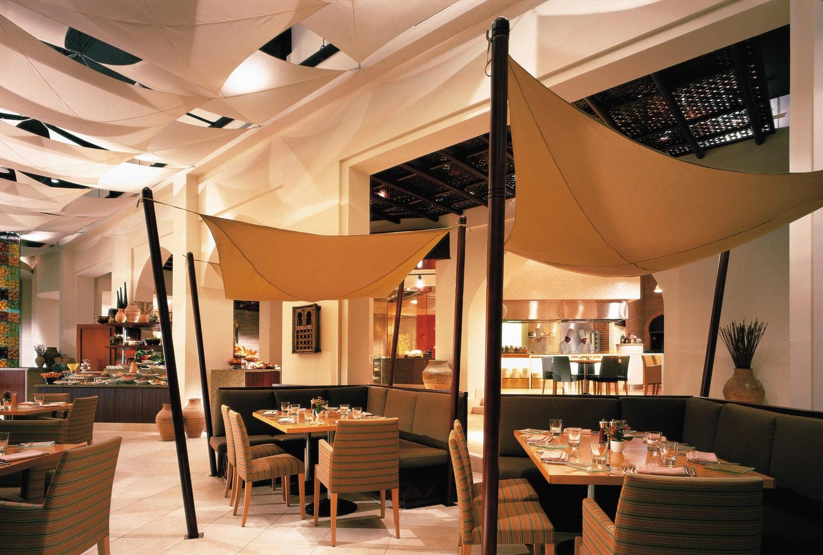 Hilton Muscat Al Bandar — 2