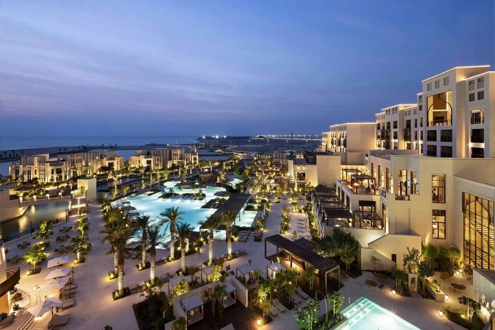 Jumeirah Gulf Of Bahrain Resort & Spa — 4