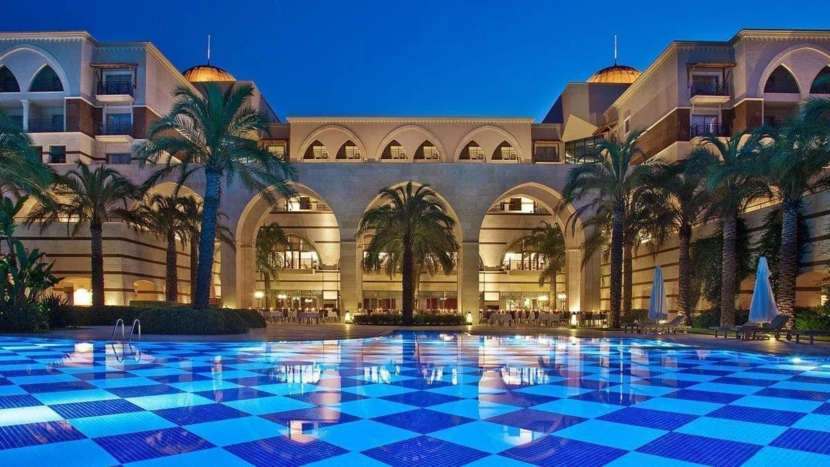 Kempinski Hotel The Dome — 3