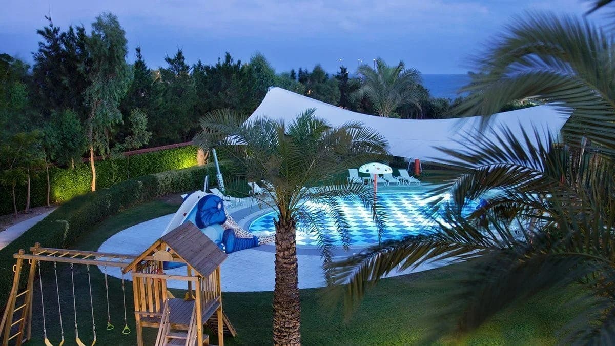 Kempinski Hotel The Dome — 4