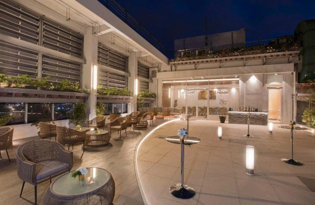 Makati Diamond Residences — 3