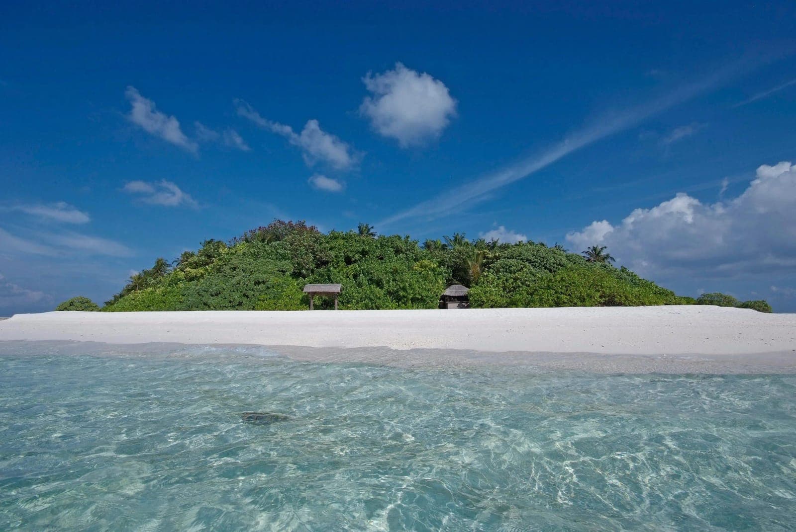 Makunudu Island — 3