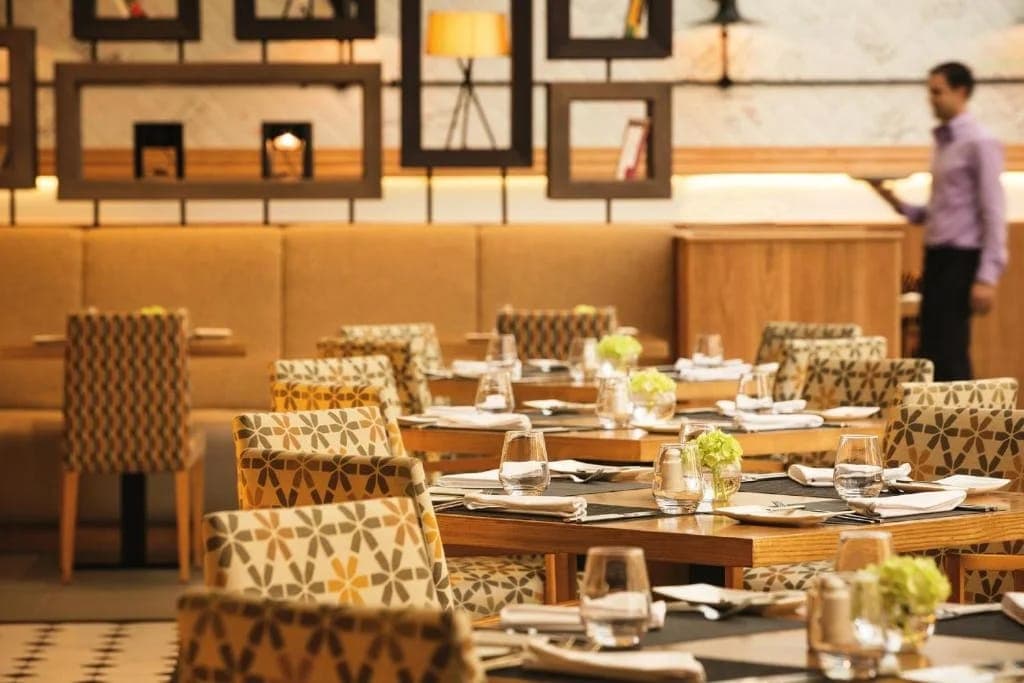Movenpick Hotel Jumeirah Beach — 4
