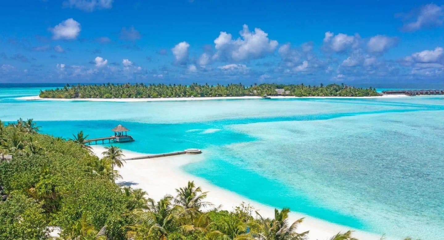 Naladhu Private Island Maldives 5* Deluxe — 2