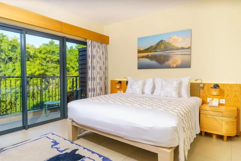 Ocean's Creek Beach Hotel — 3