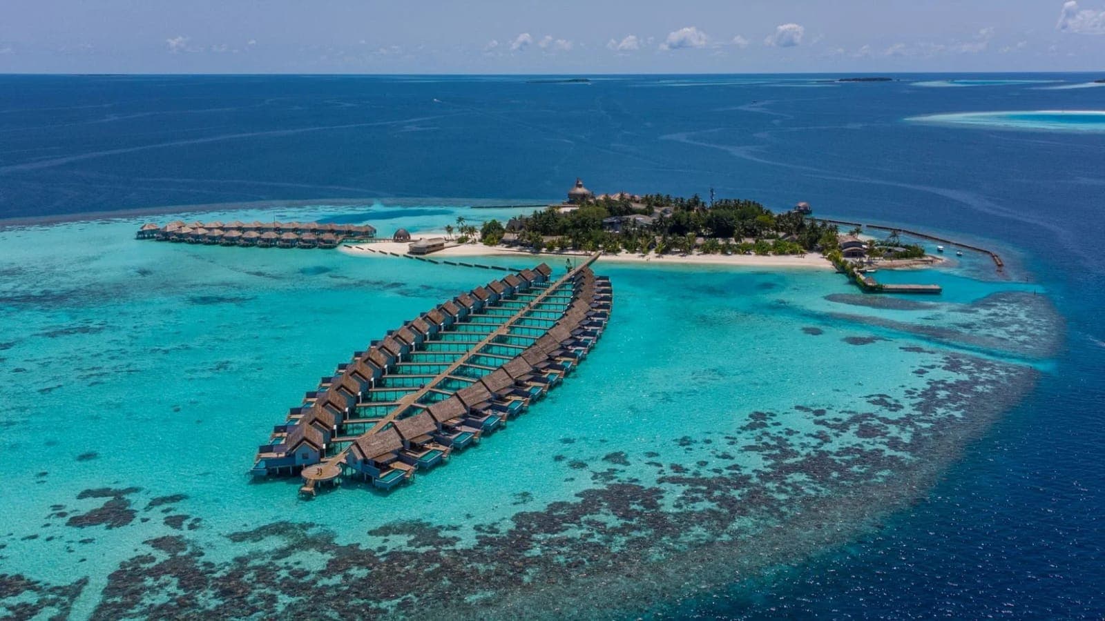 Outrigger Maldives Maafushivaru Resort — 4