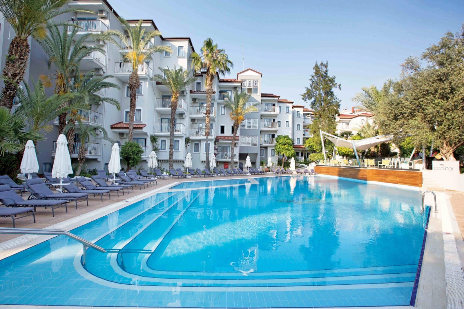 Paloma Marina Suites — 3