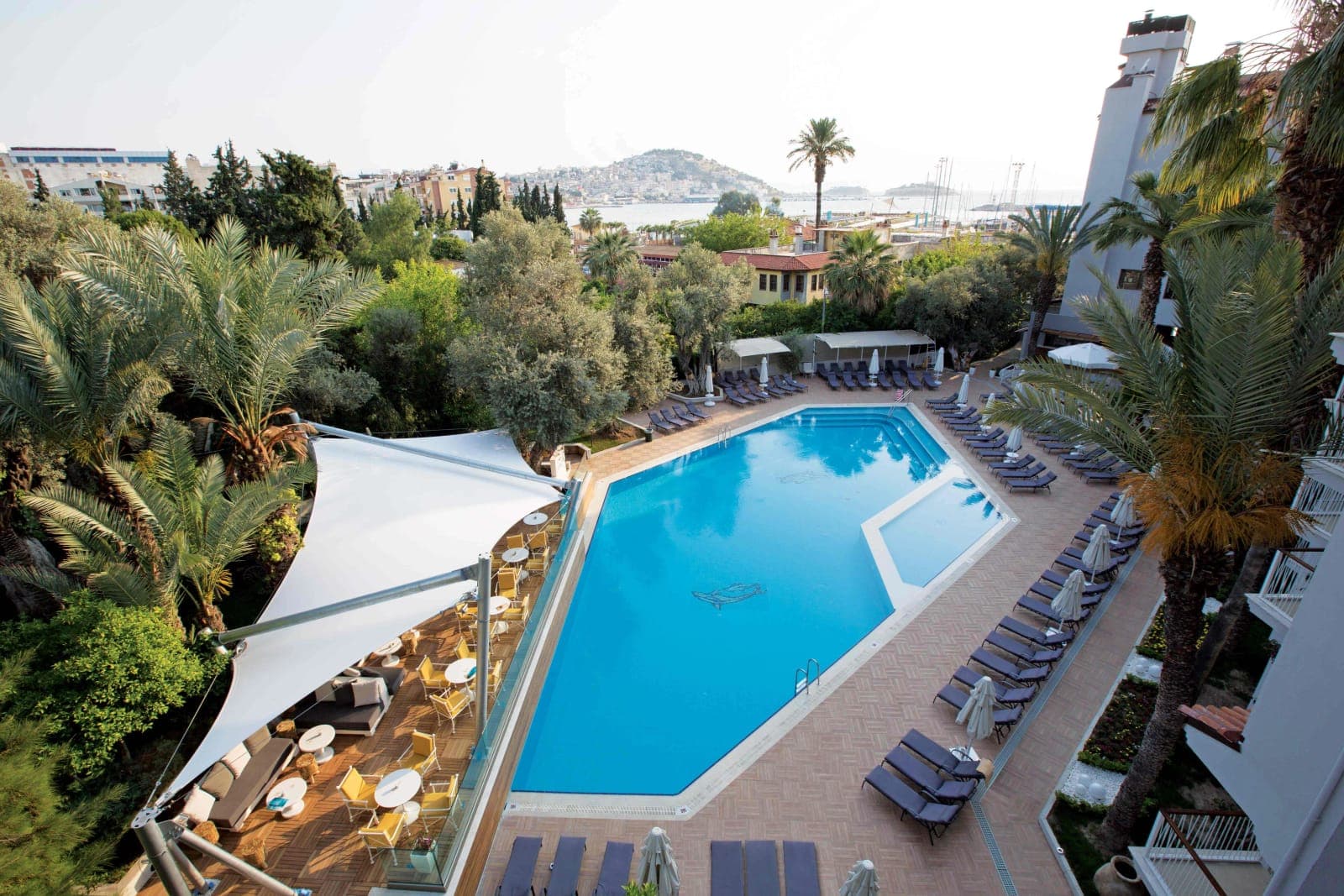 Paloma Marina Suites — 4
