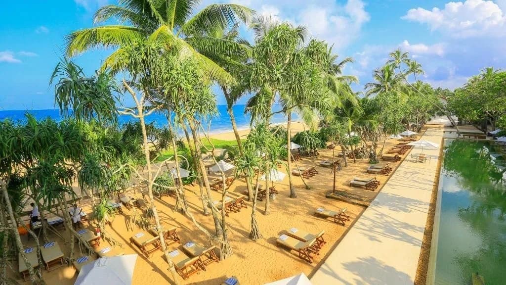 Pandanus Beach Resort & Spa — 4