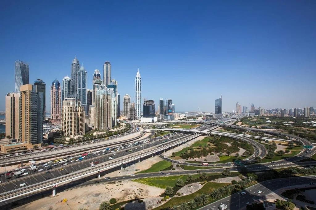 Pullman Dubai Jumeirah Lakes Towers — 4