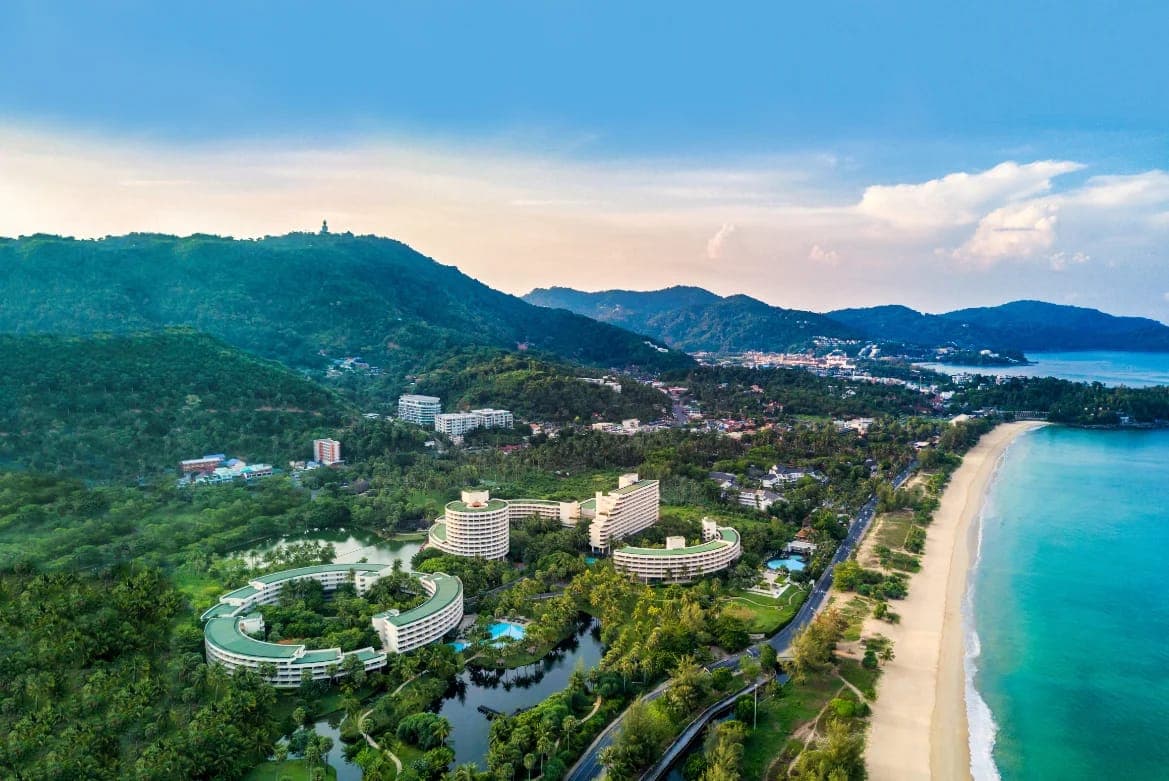 Pullman Phuket Arcadia Karon Beach Resort — 2