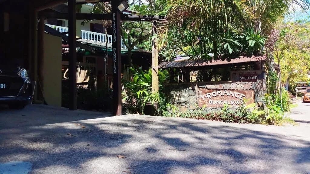 Romance Bungalows Guest Houses — 2