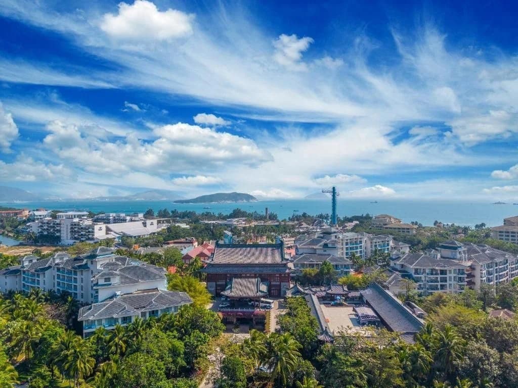 Sanya Yalong Bay Swiss & Mercure Hotels — 2