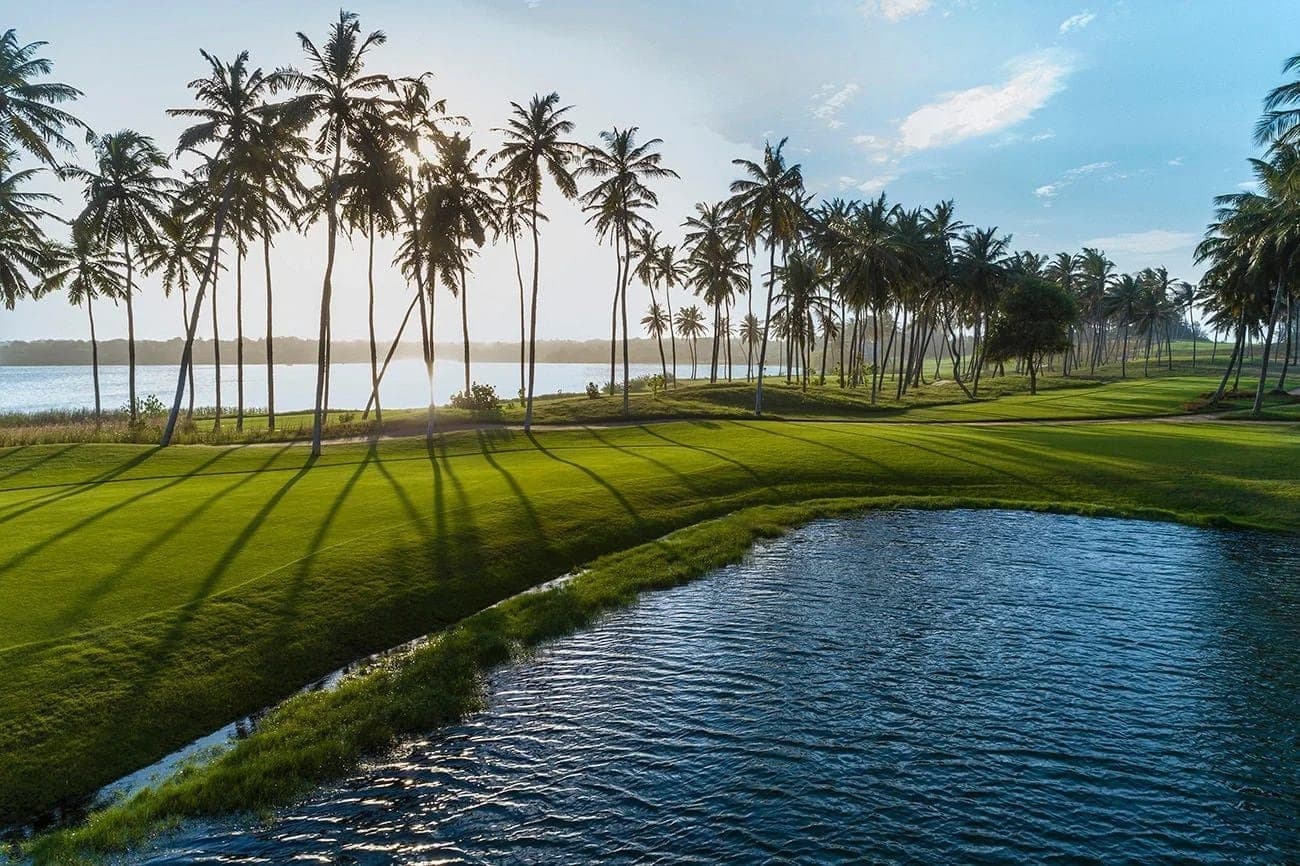Shangri-La Hambantota 5* Deluxe — 5
