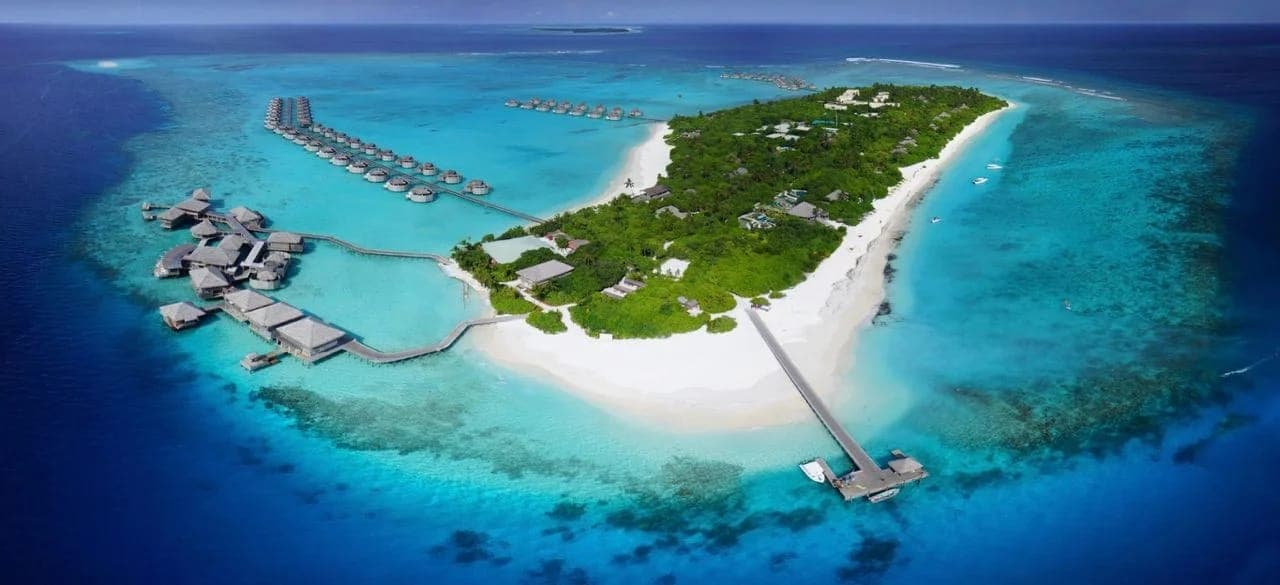 Six Senses Laamu 5* Deluxe — 5