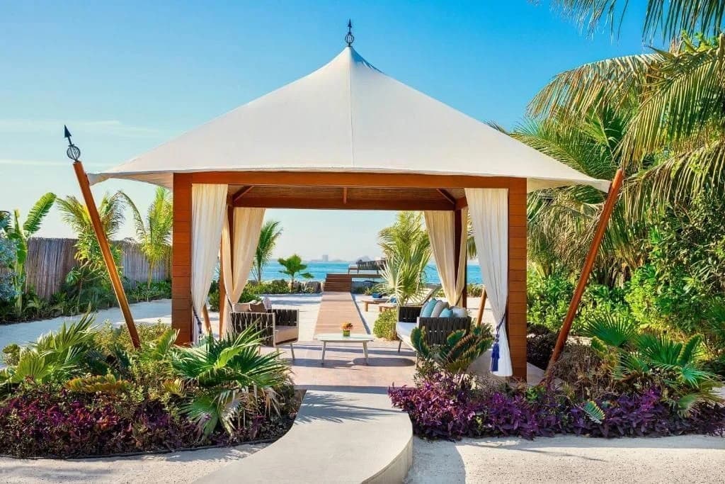 The Ritz-Carlton Ras Al Khaimah, Al Hamra Beach — 5