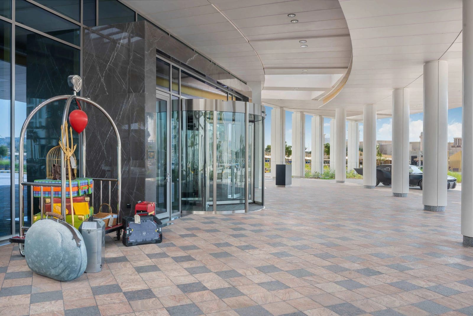 The Wb Abu Dhabi Curio Collection By Hilton — 4