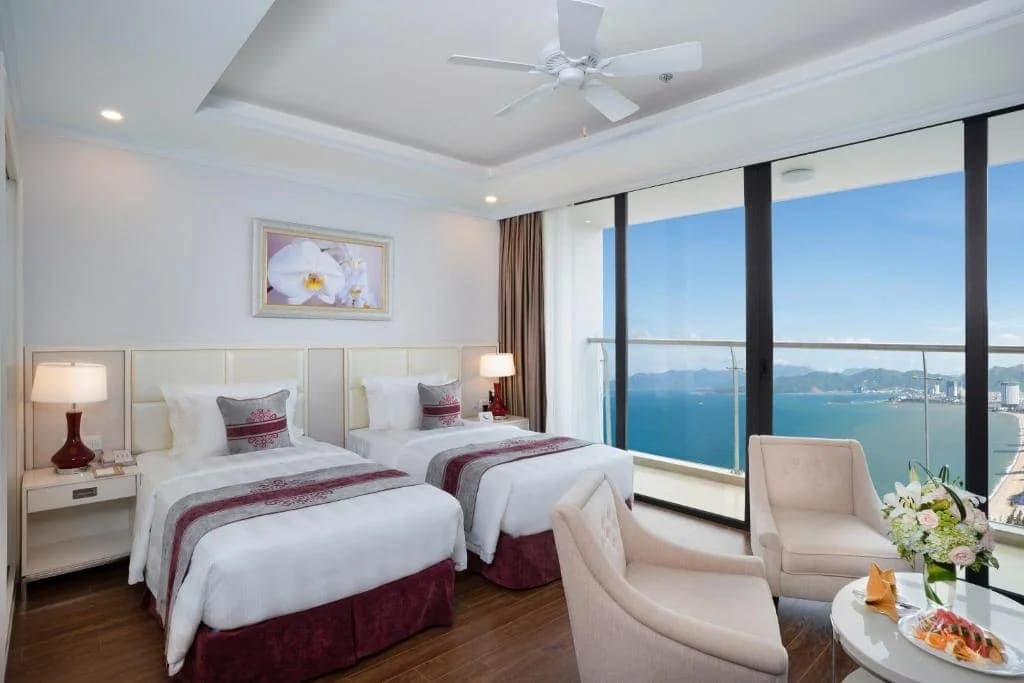 Vinpearl Condotel Beachfront Nha Trang — 4