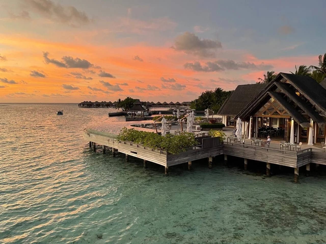 Baros Maldives 5* Deluxe