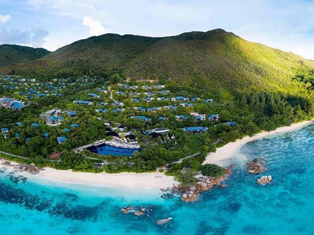 Raffles Seychelles 5* Deluxe