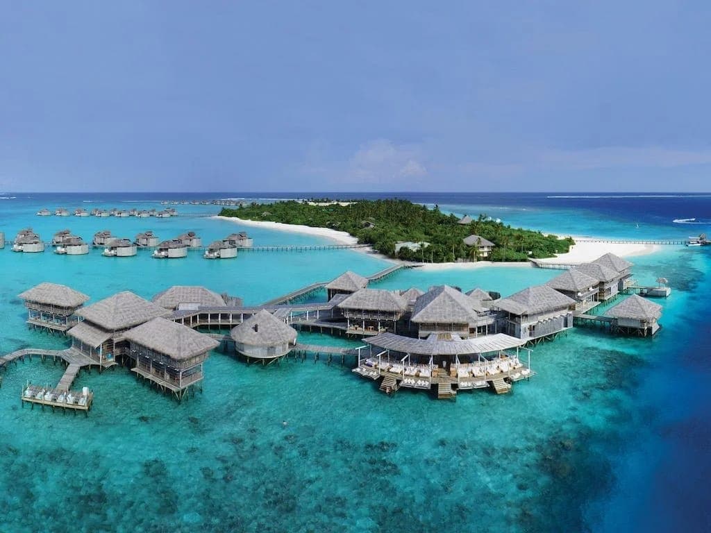Six Senses Laamu 5* Deluxe